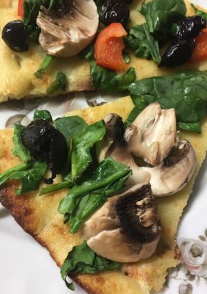 A picture of Keto Friendly Pizza.