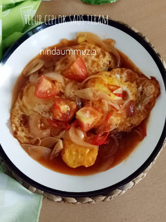 Foto resep Telor Ceplok Saos Tiram