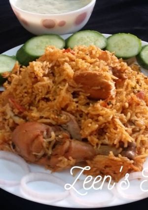 A picture of Hyderabadi Chicken Tahari.