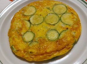 Una foto de Tortilla de huevo con calabacitas