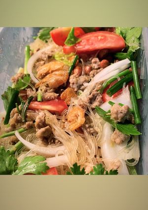 รูปของ ยำวุ้นเส้นงานบุญ