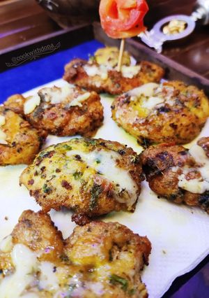 A picture of চিকেন francaise with Mozzerella চীজ.