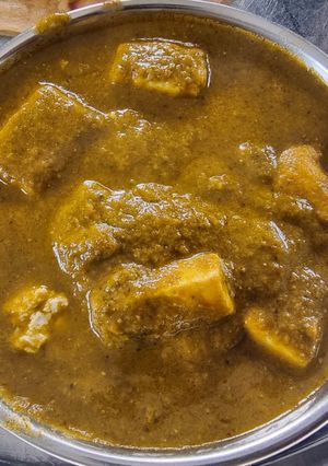 A picture of Paneer Hydrabadi curry.