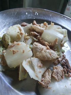 รูปของ ทูน่าผัดผักกาดขาว