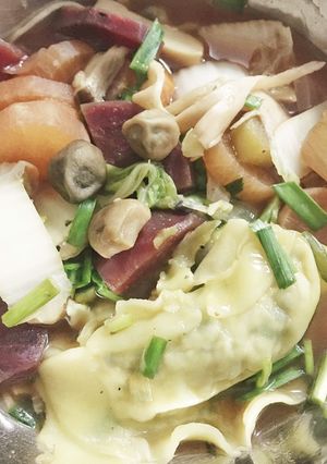 Hình của món Soup sủi cảo rau củ chay.