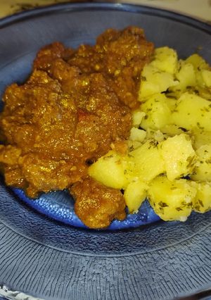 Vaddisznópörkölt, bográcsban recept fotója