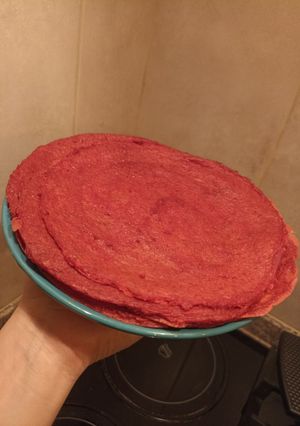 Una foto de Panqueques de remolacha y harina integral