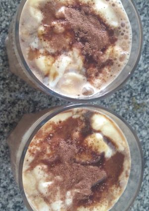 Una foto de Frapuccino a mano o con batidor