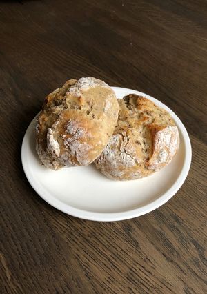 A picture of Quick Spelt Bread Rolls.