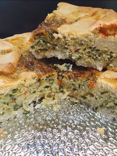 Una foto de Tarta de puerro con masa de harina de arroz y fécula de maíz