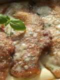 Milanesas de pollo con crema de quesos