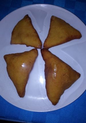 A picture of Mahamri.