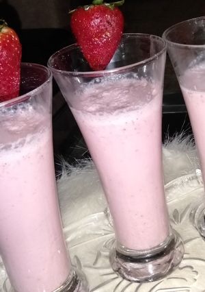 صورة لوصفة سموثي الفراولة