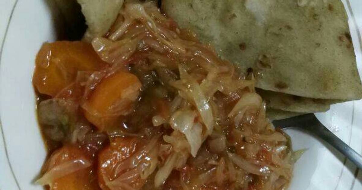 Chapati with spiced cabbages Recipe by Bugzbunny Cookpad