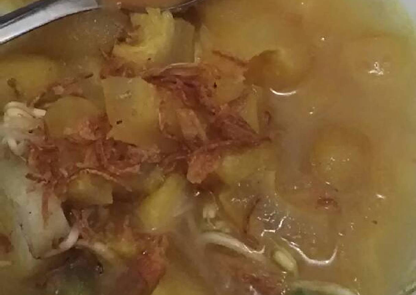 SKS (soto kikil sedap)