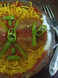 રગડા પેટીસ(Ragda patties recipe in Gujarati) રેસીપી મુખ્ય ફોટો