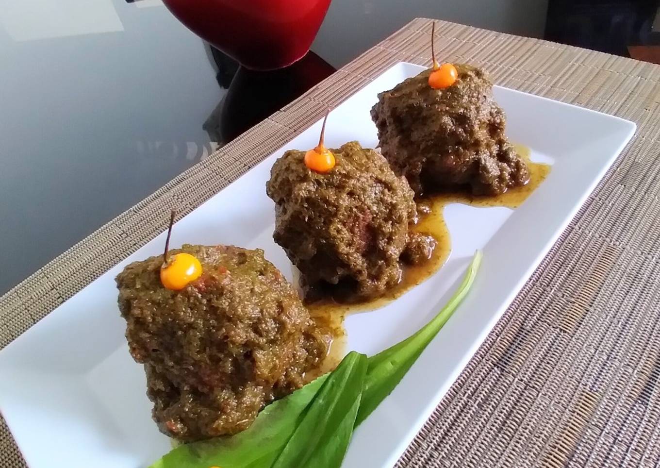 Albóndigas en Salsa Verde👍🇵🇪