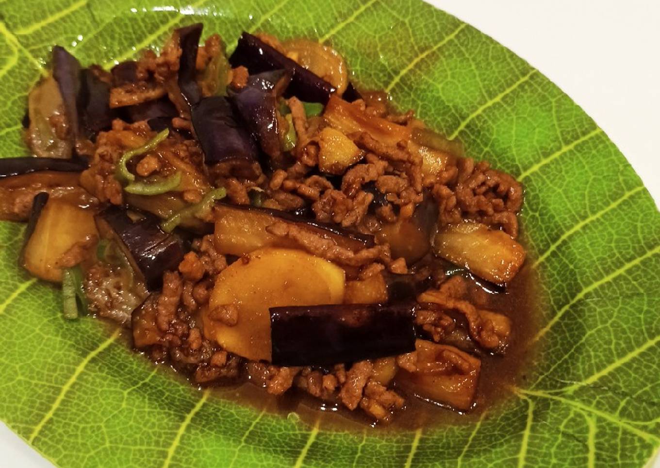 Terong tumis daging sapi