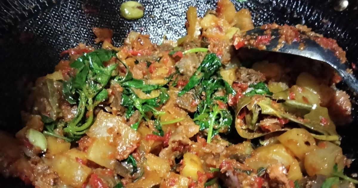 Balado kentang paru