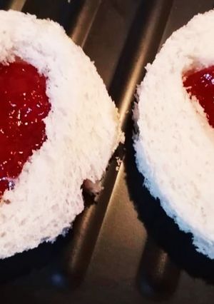 A picture of Heart Sandwich (Women's day Special).