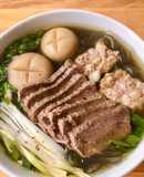 Miến Dong Nấu Súp Bò Rong Biển