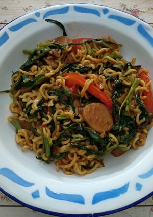 Foto resep Tumis mie kangkung