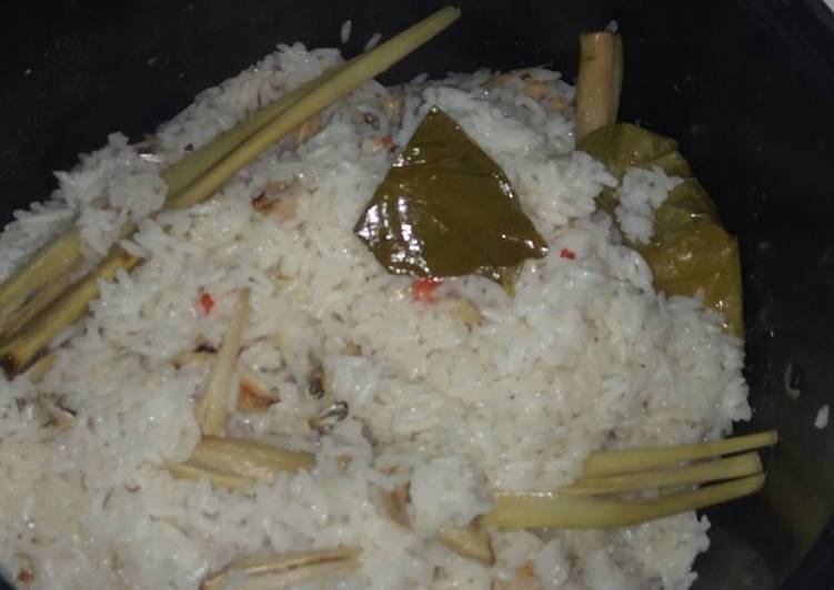 Nasi Liwet Rice cooker