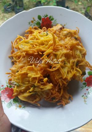 Foto resep Bakwan Mie Kuning