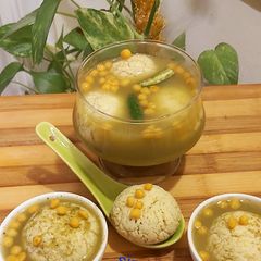 A picture of Pani Puri Rasgullas.