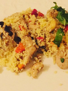 Foto de Frango com manjericão e couscous