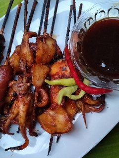 Foto resep Cumi & Sosis Bakar Saos Madu