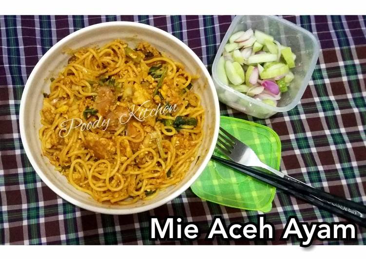 Cara Gampang Menyiapkan Mie Aceh Ayam, Enak Banget