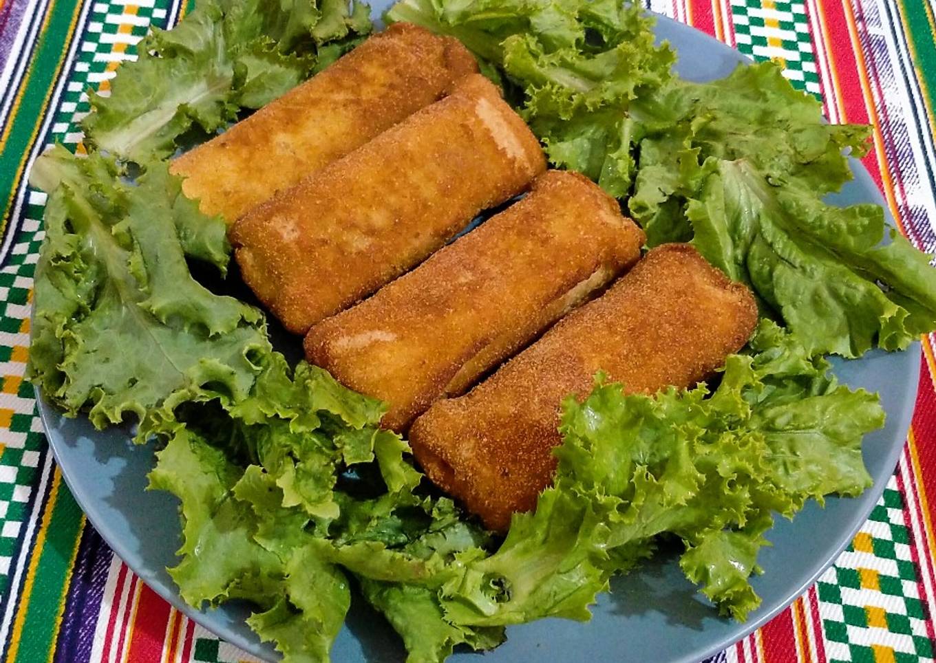 Bread Chicken Roll