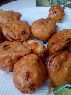 A picture of Egg Pakoras.