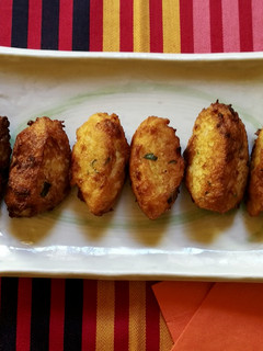Una foto de Croquetas de Bacalao (pasteis de bacallao)