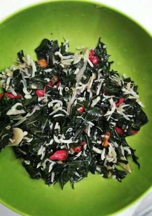 Foto resep Tumis Daun Singkong Teri Medan