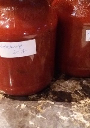 Csípős ketchup házilag, tartósítószer nélkül recept fotója