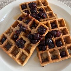 A picture of Fiber Waffles (with wheat bran, eggs).