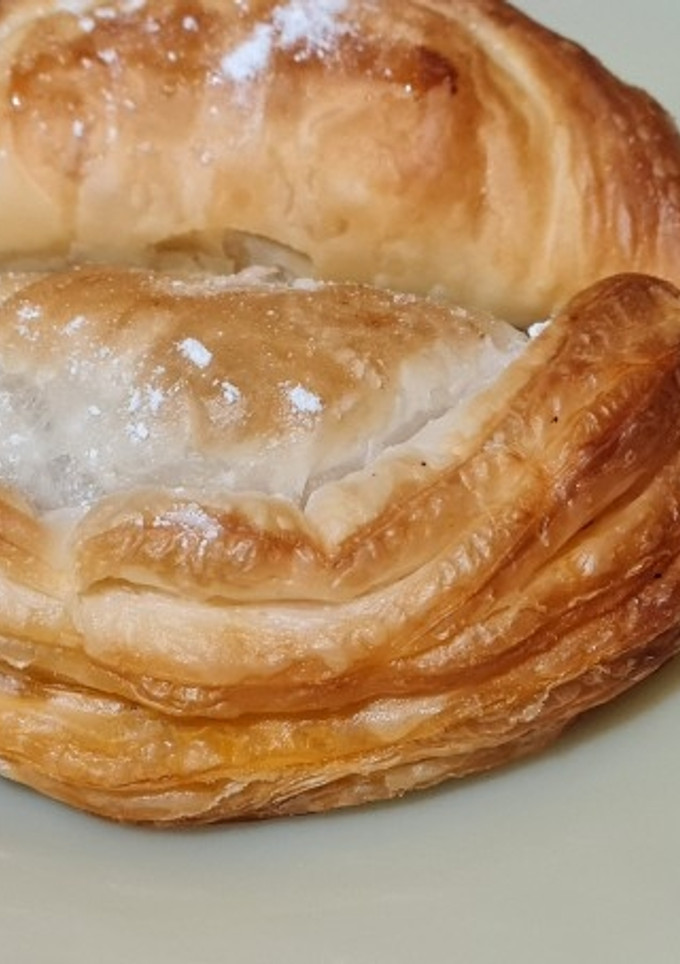 Una foto de Xoubas en Empanadas de Hojaldre... Fácil y Riquísima