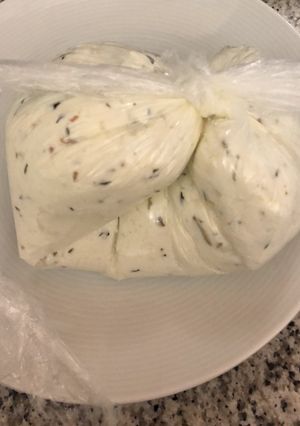 Una foto de Queso fresco a las finas hierbas