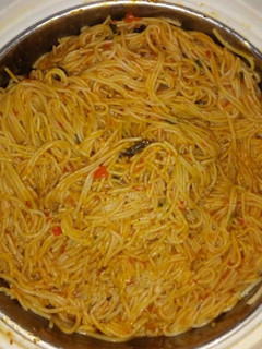 A picture of Jollof spagetti.
