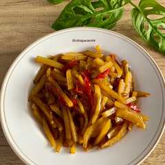 Oseng Kentang Pedas Manis রেসিপির প্রধান ছবি