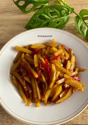 Foto resep Oseng Kentang Pedas Manis