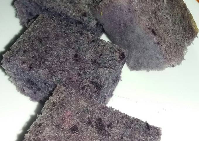 Cara Membuat Bolu kukus lembut ubi ungu yang Enak