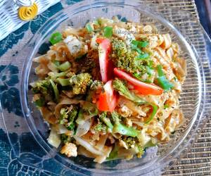 Resep Populer Kwetiaw Brokoli Goreng Enak Sederhana