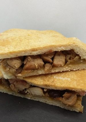 Una foto de Empanada de pollo con foie gras de pato