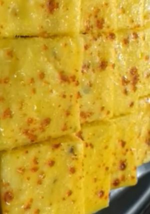 ઢોકળાં(dhokala recipe in gujarati) રેસીપી મુખ્ય ફોટો