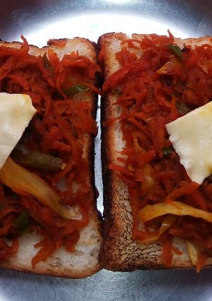 A picture of Mix Veg Sandwich.