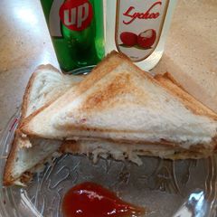 Potato Chicken Sndwich. A picture of Potato Chicken Sndwich..
