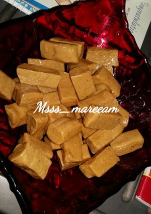 A picture of Condensed milk toffee.